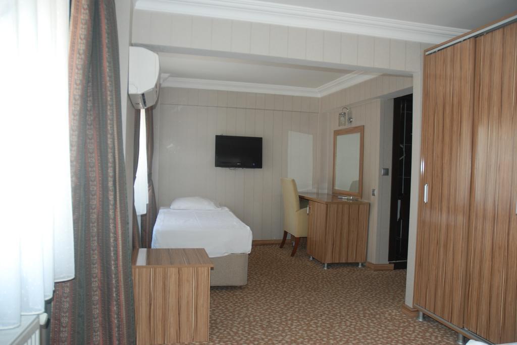 City Wall Hotel อิสตันบูล ภายนอก รูปภาพ